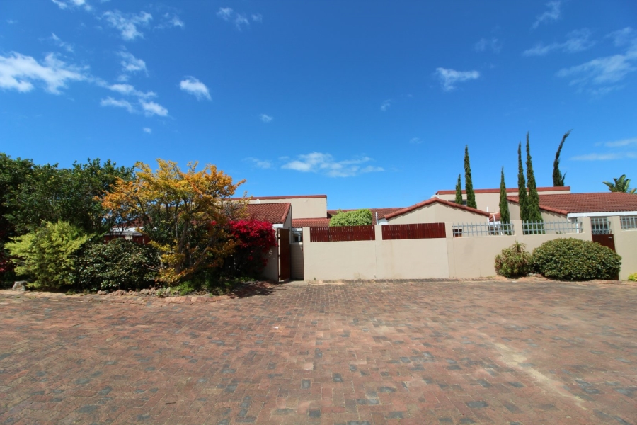 3 Bedroom Property for Sale in Paradise Western Cape